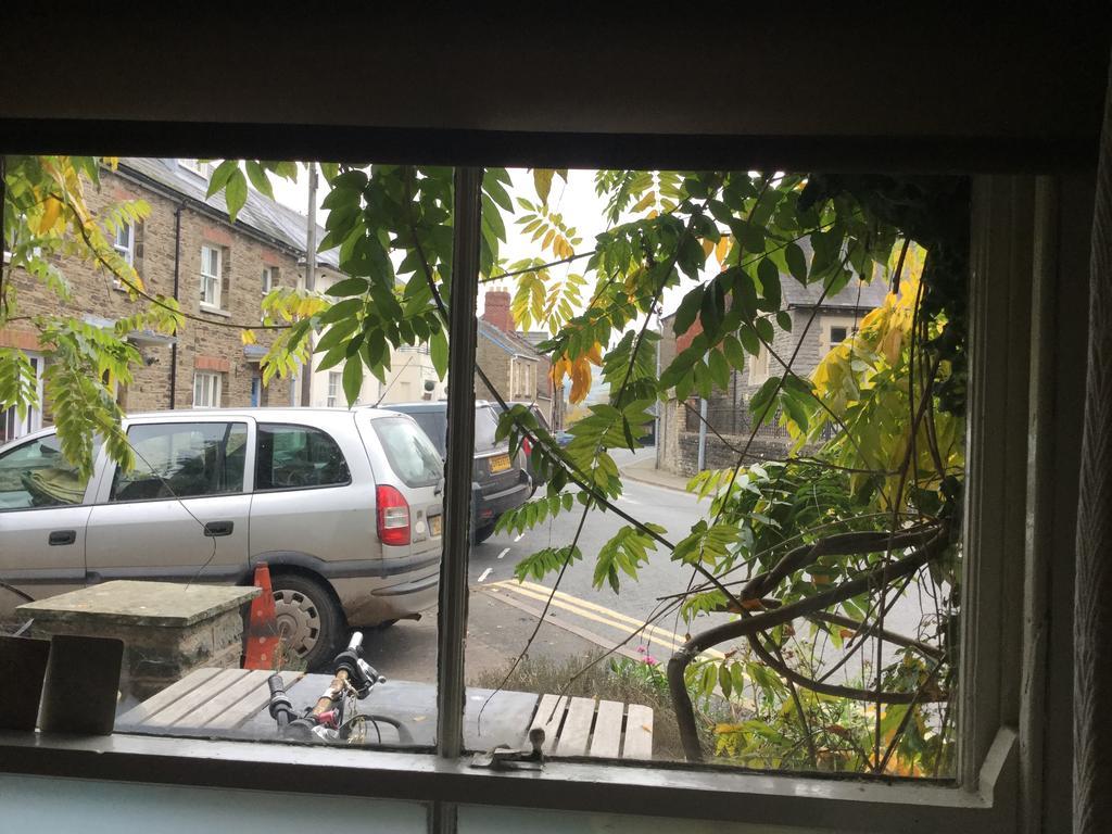 Half Moon House Apartment Hay-On-Wye Bagian luar foto