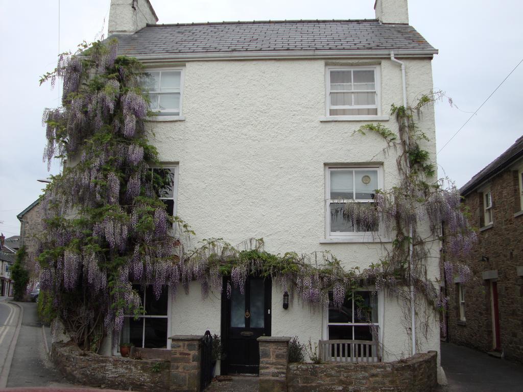 Half Moon House Apartment Hay-On-Wye Bagian luar foto